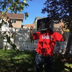 Meet your Posher, Hunter